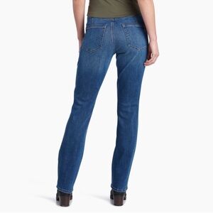 KUHL Women’s FLEX DENIM straight leg Sz 6 Short comfortable